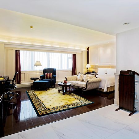 Crowne Plaza Hotel & Suites Landmark Shenzhen By Ihg - Nearby Luohu Border, Indoor Heated Swimming Pool, Complimentary Welcome Drink Exterior foto