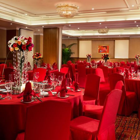 Crowne Plaza Hotel & Suites Landmark Shenzhen By Ihg - Nearby Luohu Border, Indoor Heated Swimming Pool, Complimentary Welcome Drink Exterior foto